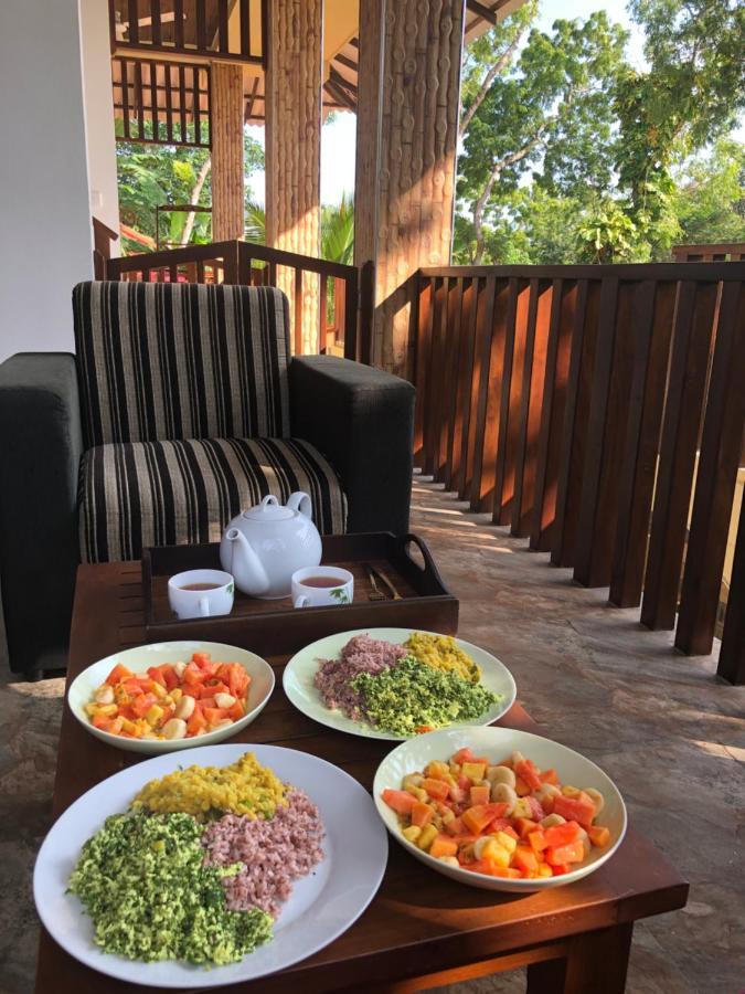 Eden Reverie Deluxe Rooms And Spa Tangalle Exterior photo